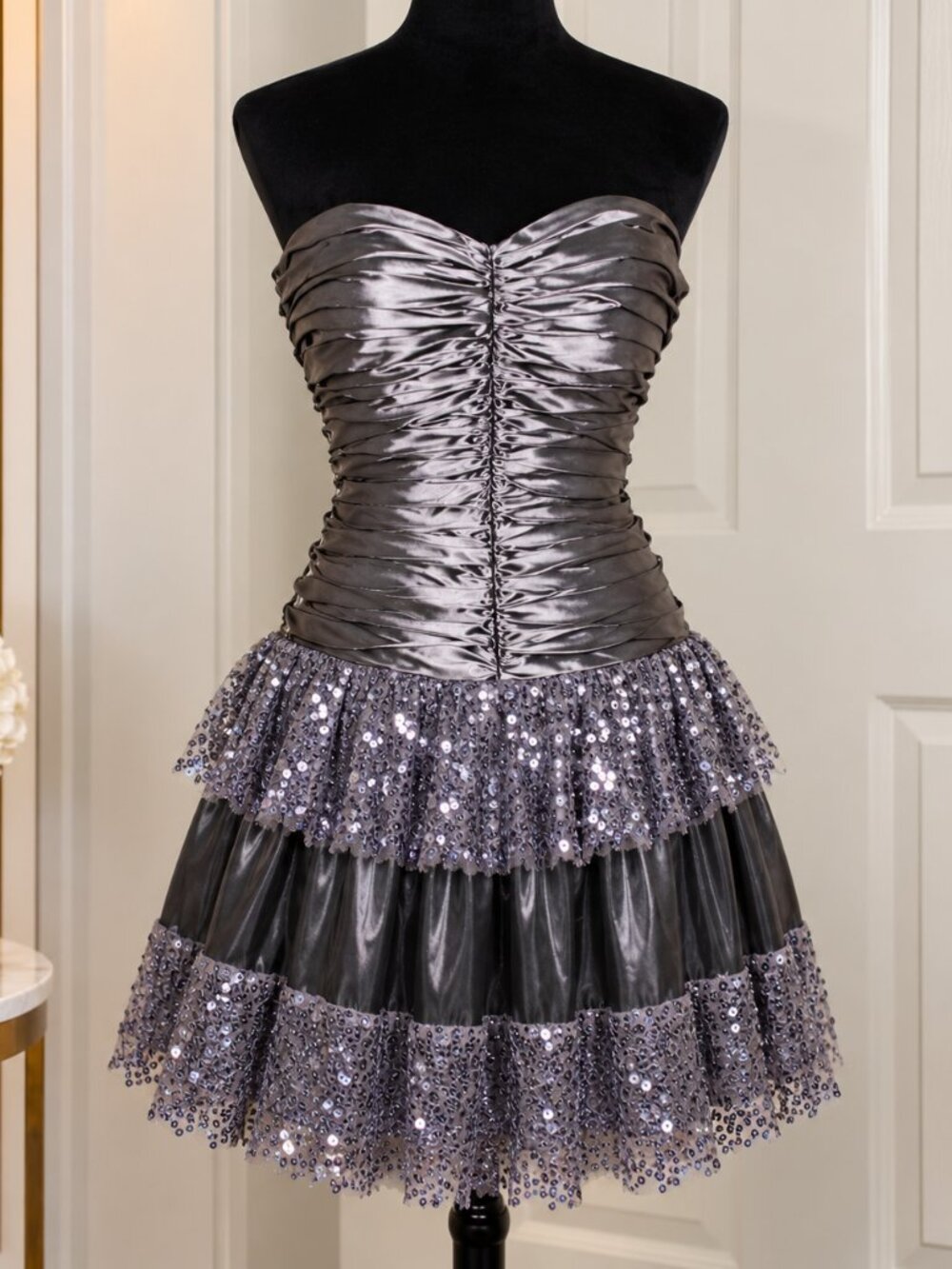 Y2K Masquerade Gunmetal Sequin Prom Dress 5/6 Strapless Ruched Ruffle Mini